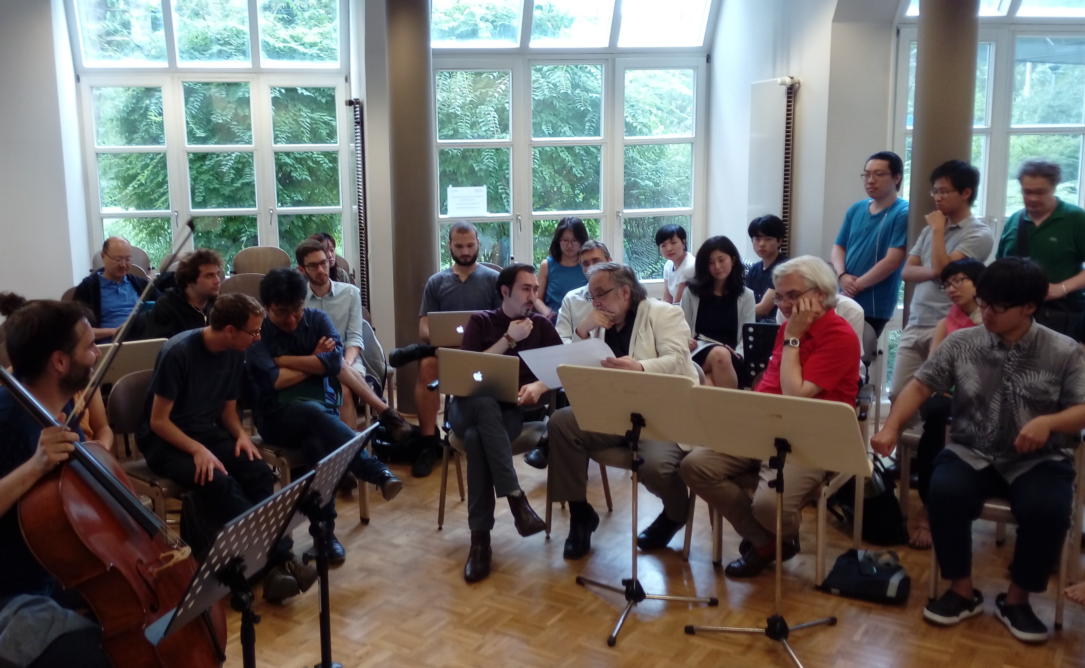 Cello-Piano composer workshop with Lucas Fels and Brian Ferneyhough. Image: Katherine Philp.